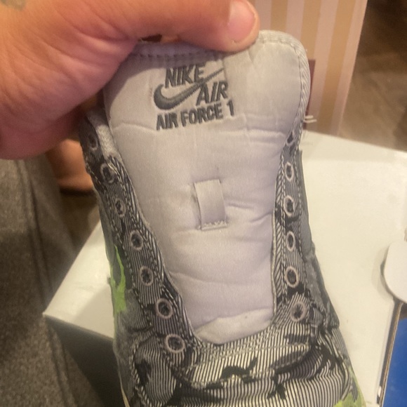 Grey camo Air Force 1s - Picture 2 of 4